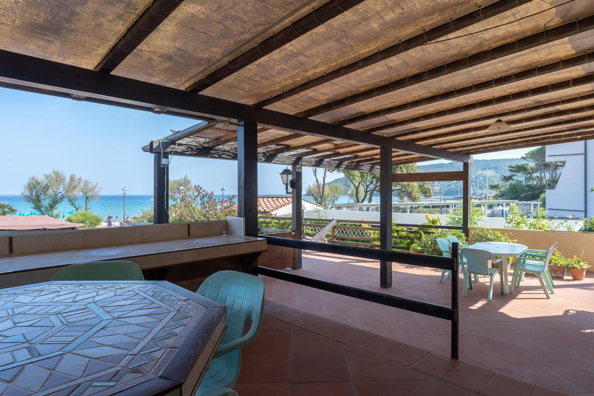 Hotel Delfino Procchio  Rom bilde
