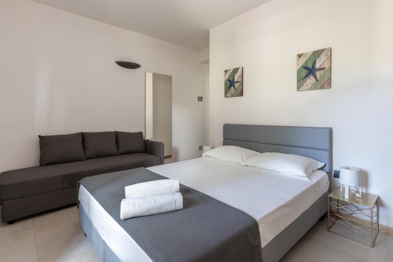 Hotel Delfino Procchio  Eksteriør bilde